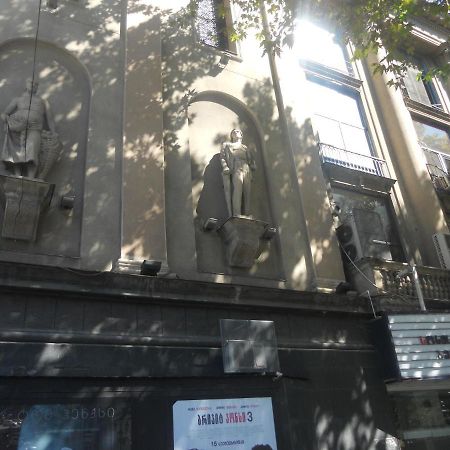 Private Apartment In The Center Of Old Tbilissi Extérieur photo