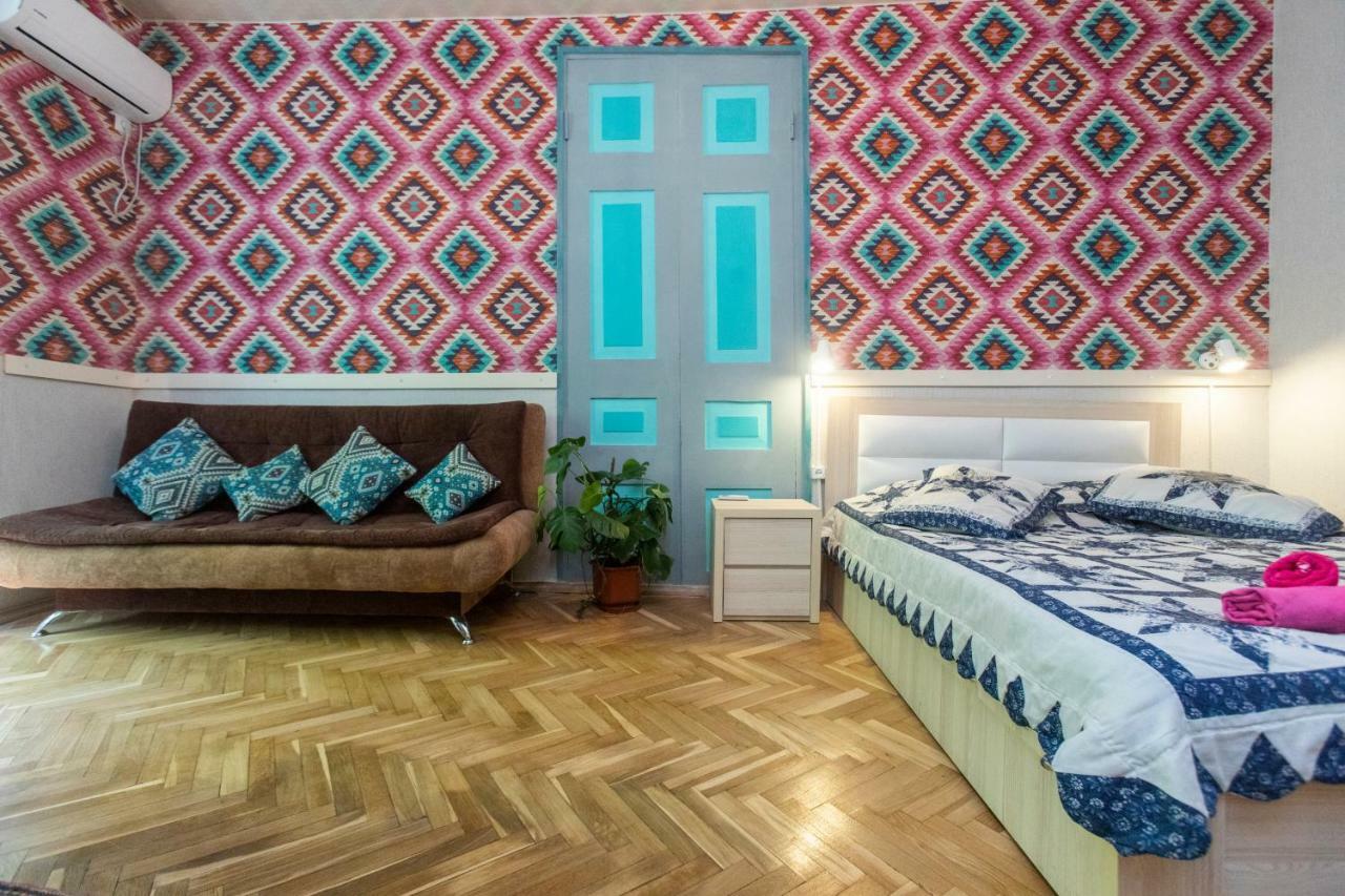 Private Apartment In The Center Of Old Tbilissi Extérieur photo