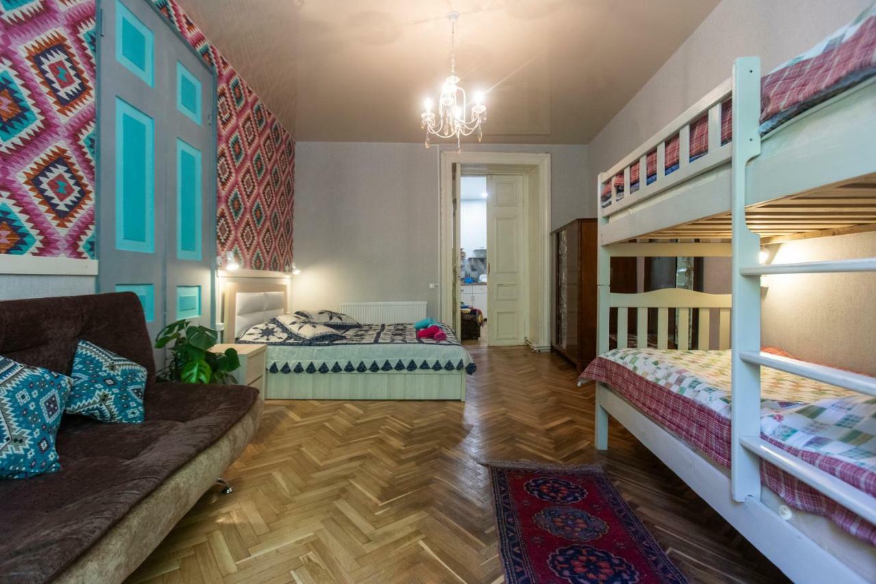 Private Apartment In The Center Of Old Tbilissi Extérieur photo