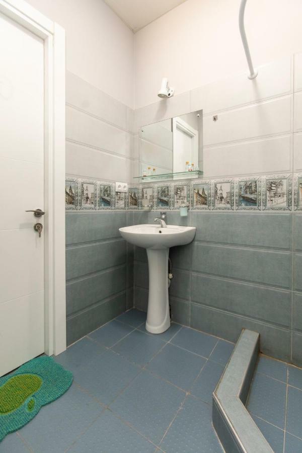 Private Apartment In The Center Of Old Tbilissi Extérieur photo